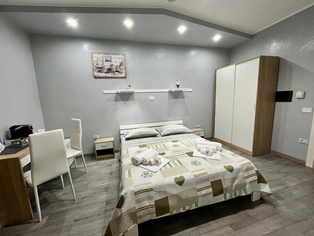 The Queen Tropea Extérieur photo