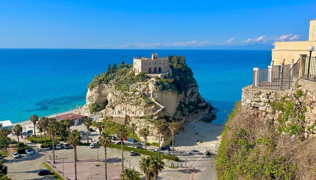 The Queen Tropea Extérieur photo